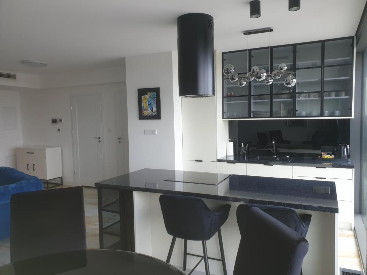 Rs Suites Prestige 14 Pietro "Sky" Raclawickie 10 Home & Spa Lublin Exterior photo
