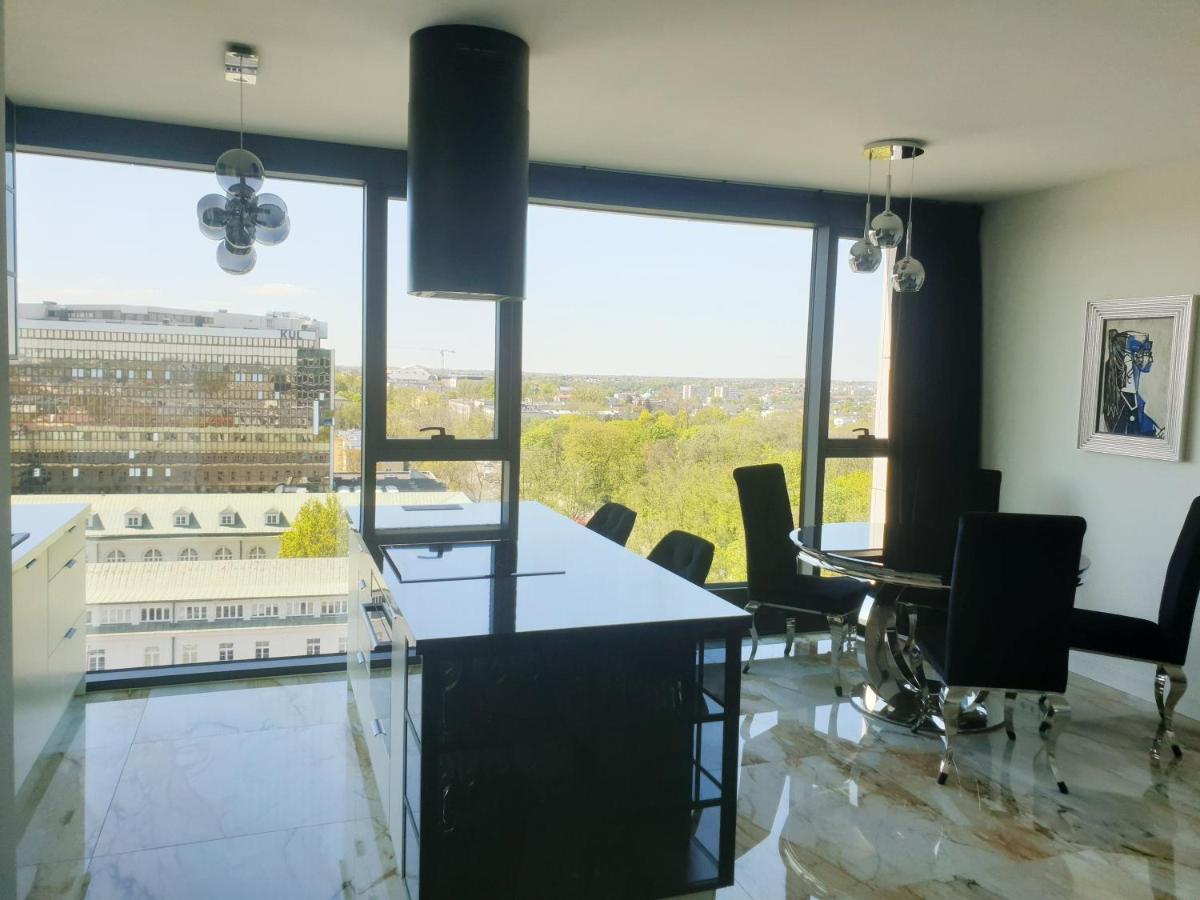 Rs Suites Prestige 14 Pietro "Sky" Raclawickie 10 Home & Spa Lublin Exterior photo